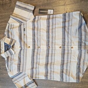 O'Neill Tailord Fit  Boys Medium Button Down Brand New With Tags